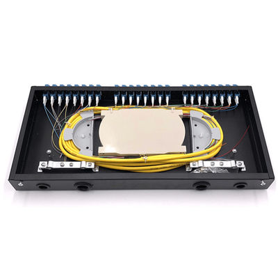 1U رف جبل Patch لوحة Fiber Optic 19 &quot;24 جوهر SC LC مع صواني لصق