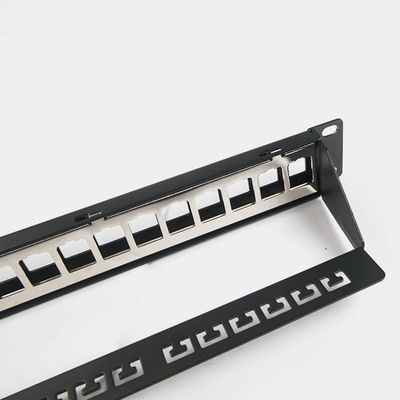 لوحة تصحيح الشبكة RJ45 24 منفذ 1U كيستون C5 / C5E C6 مع ​​شريط مانجمينت