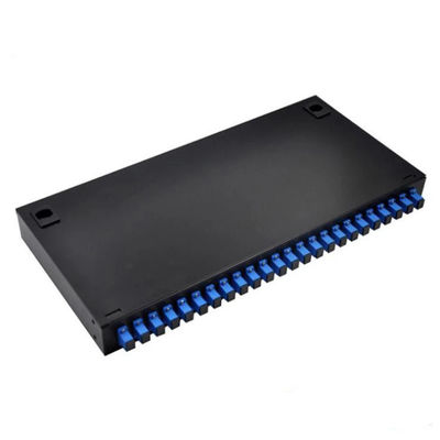 24 Port 1U Rack Mount Fiber Optic Patch Panel مع محول SC / UPC