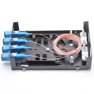 حامل صغير جداري / هوائي ODF 4 Port Fiber Termination Box LC / UPC D-Hold Adapter